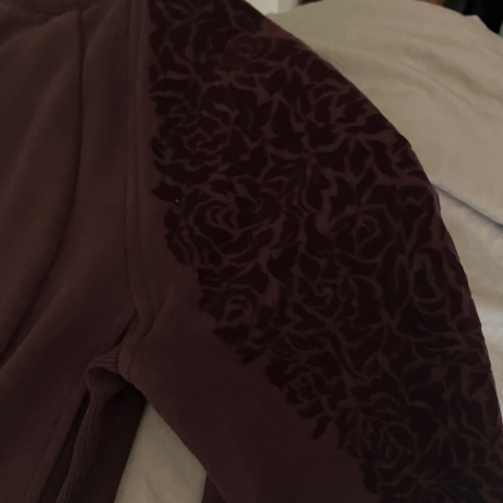 EUC Lululemon Scuba Hoodie IV *Floral Flock, Sz 4, BLACK CHERRY - Picture 9 of 10